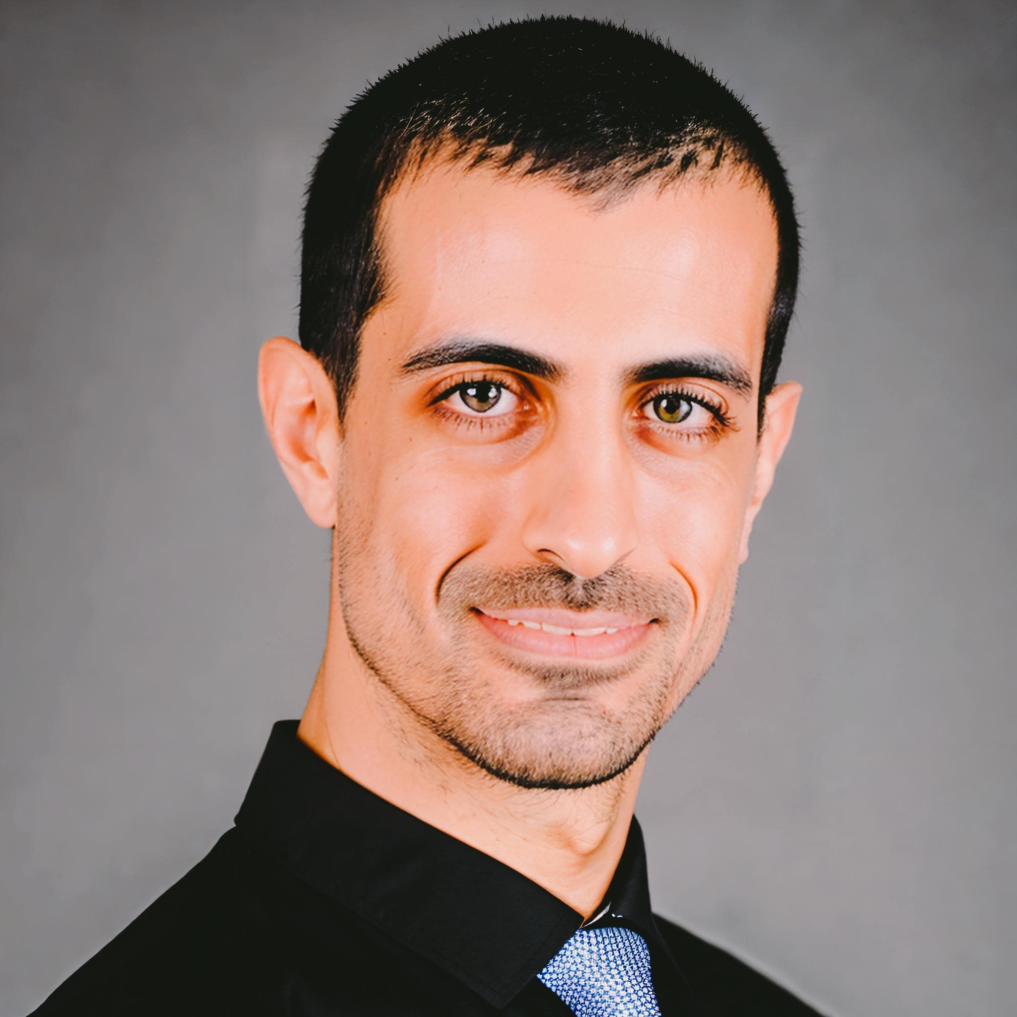 Alternative headshot example alternatives-2.jpg